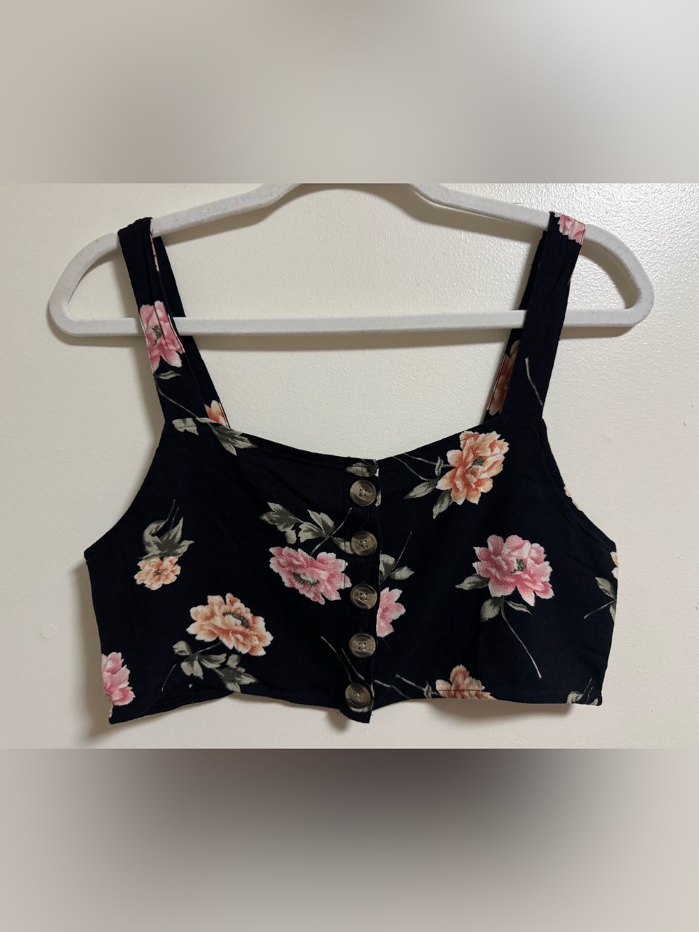 American Eagle Floral Crop Top